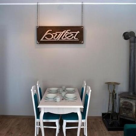 Buffet Glamour Гданьск Экстерьер фото